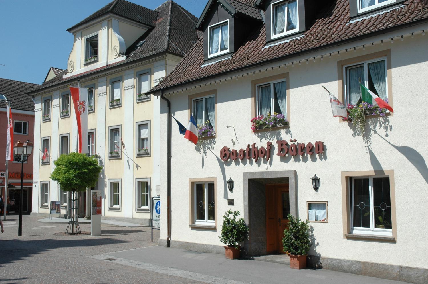 Hotel Gasthof Baeren Вайнгартен Экстерьер фото